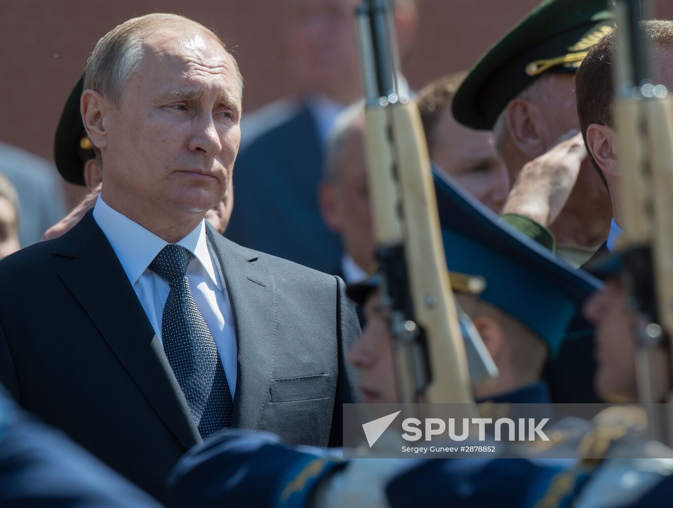 Memorial ceremony at Tomb of Unknown Soldier at Kremlin Wall