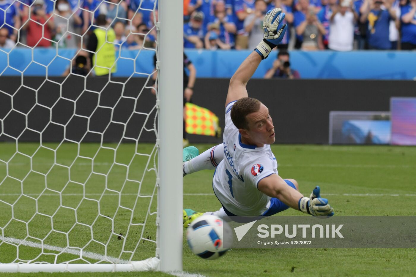 Football. 2016 UEFA European Championship. Iceland vs. Austria