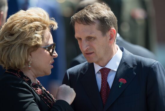 Laying wreath at the Tomb of the Unknown Soldier near the Kremlin Wall