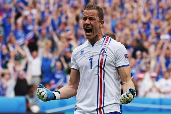 Football. 2016 UEFA European Championship. Iceland vs. Austria