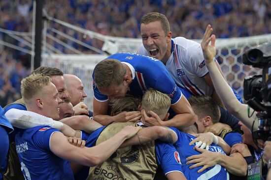 Football. 2016 UEFA European Championship. Iceland vs. Austria