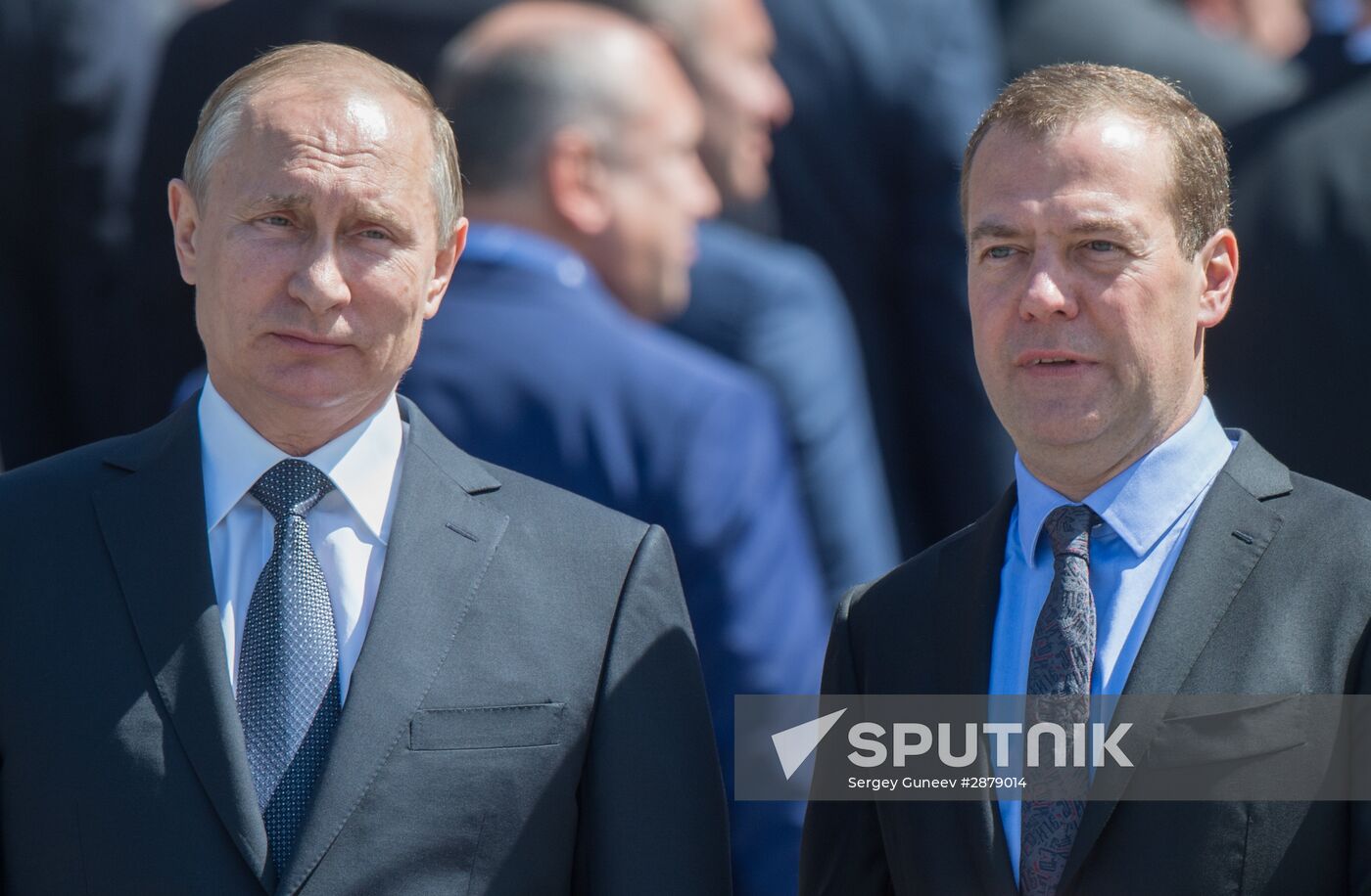 Wreath laying ceremony at Tomb of Unknown Soldier at Kremlin Wall