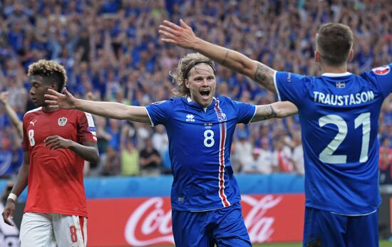 Football. 2016 UEFA European Championship. Iceland vs. Austria