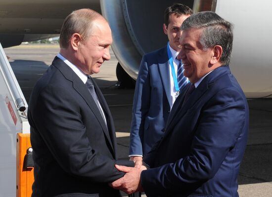 President Vladimir Putin visits Uzbekistan