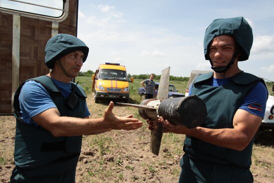 Mine clearance in Donetsk People's Republic