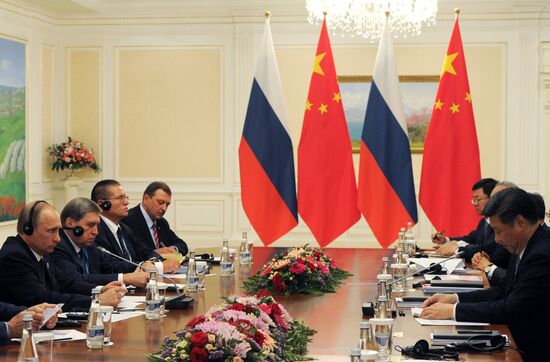 President Vladimir Putin visits Uzbekistan