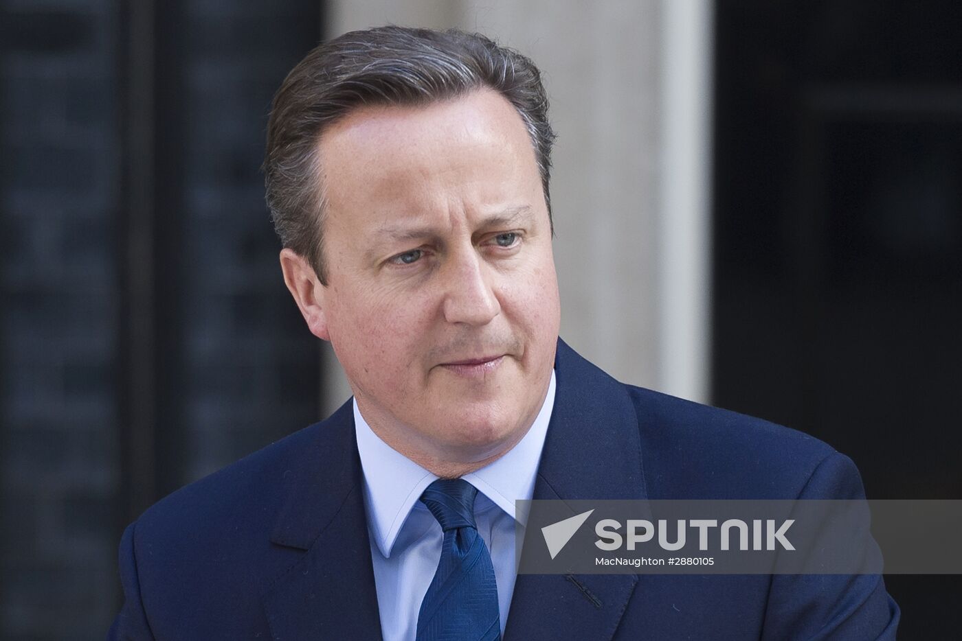 David Cameron resigns as prime minister