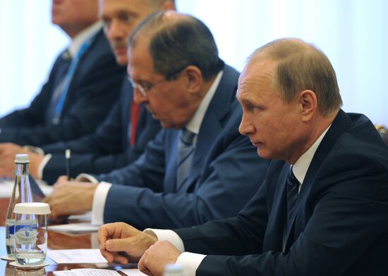 President Vladimir Putin visits Uzbekistan