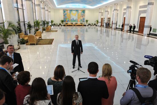 President Vladimir Putin visits Uzbekistan