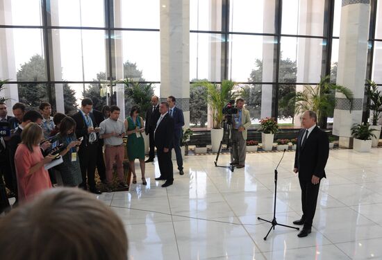 President Vladimir Putin visits Uzbekistan