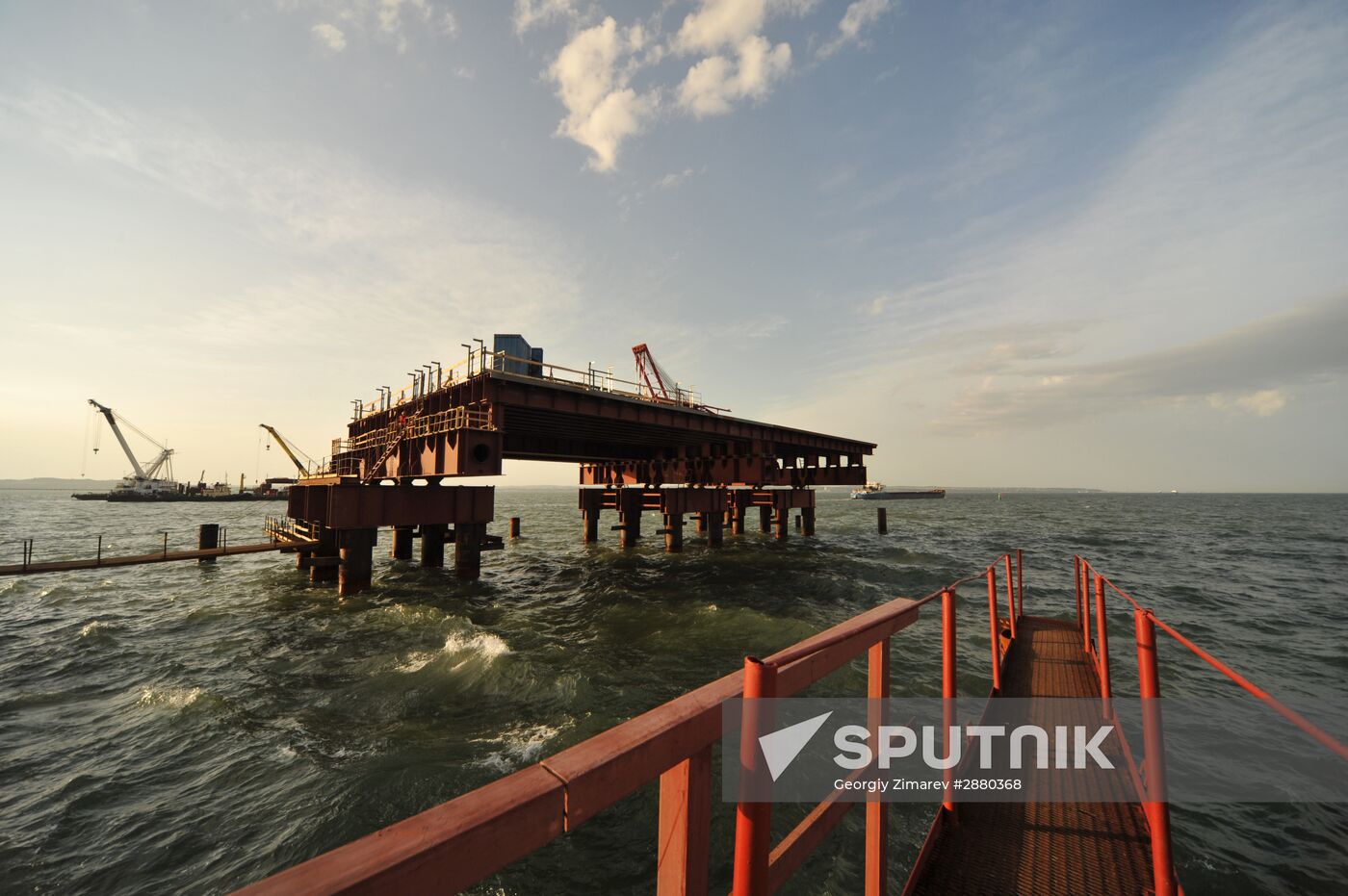 Contruction of bridge across Kerch Strait