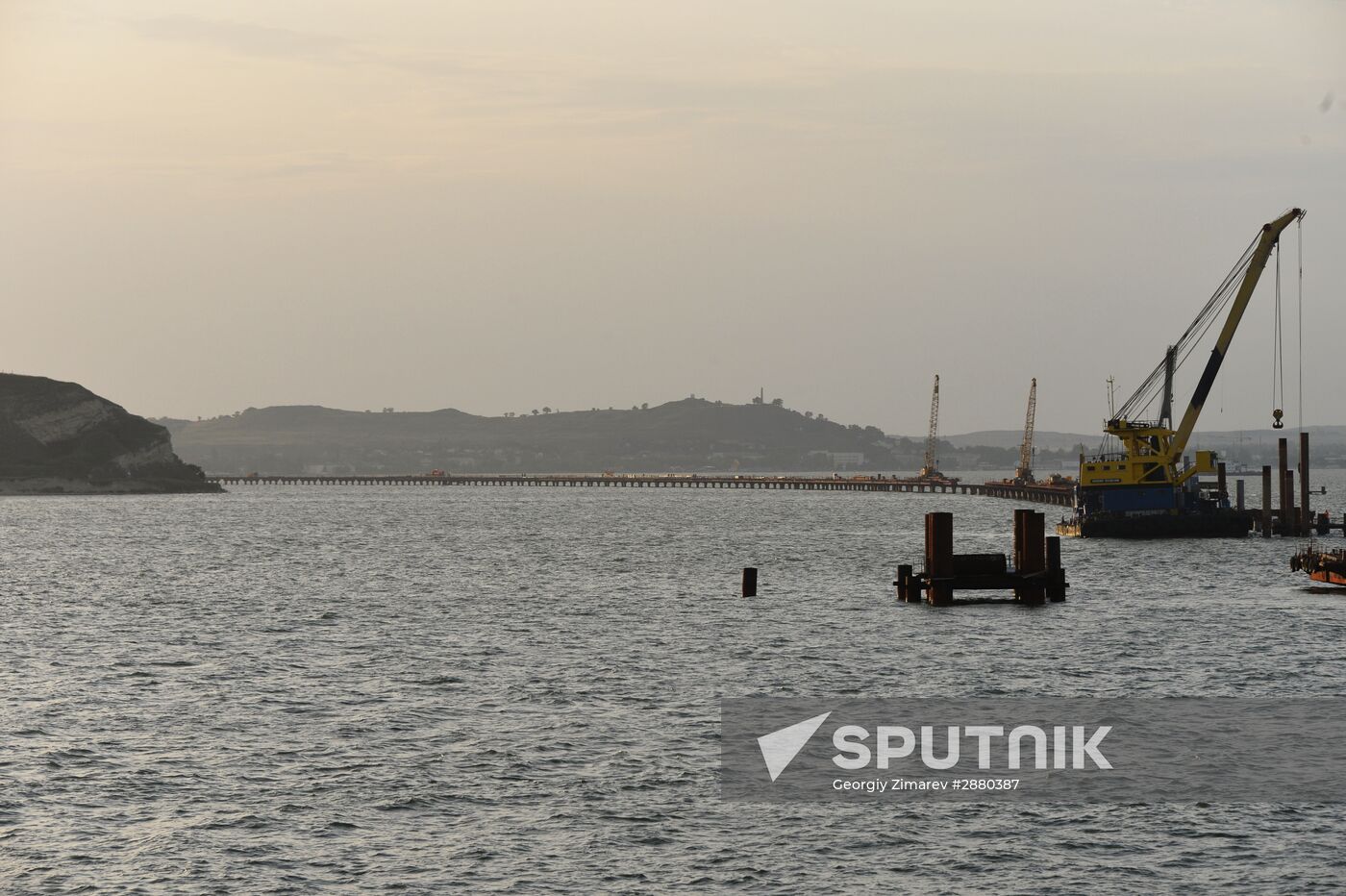 Contruction of bridge across Strait of Kerch