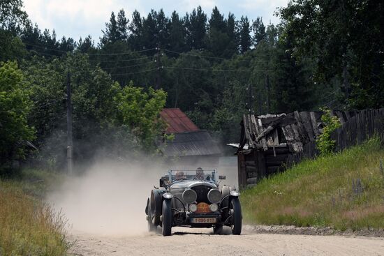 Peking to Paris Motor Challenge in Novosibirsk