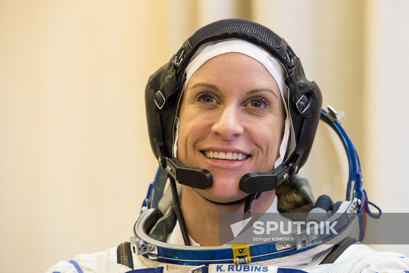Preparations for ISS Expedition 48/49 launch