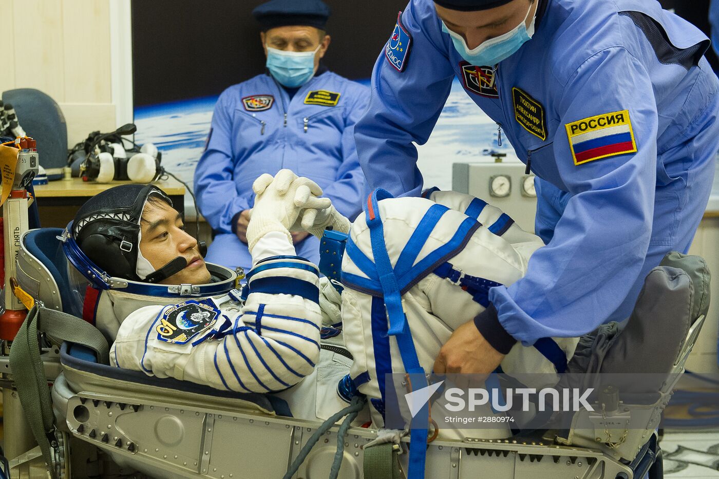 Preparations for ISS Expedition 48/49 launch