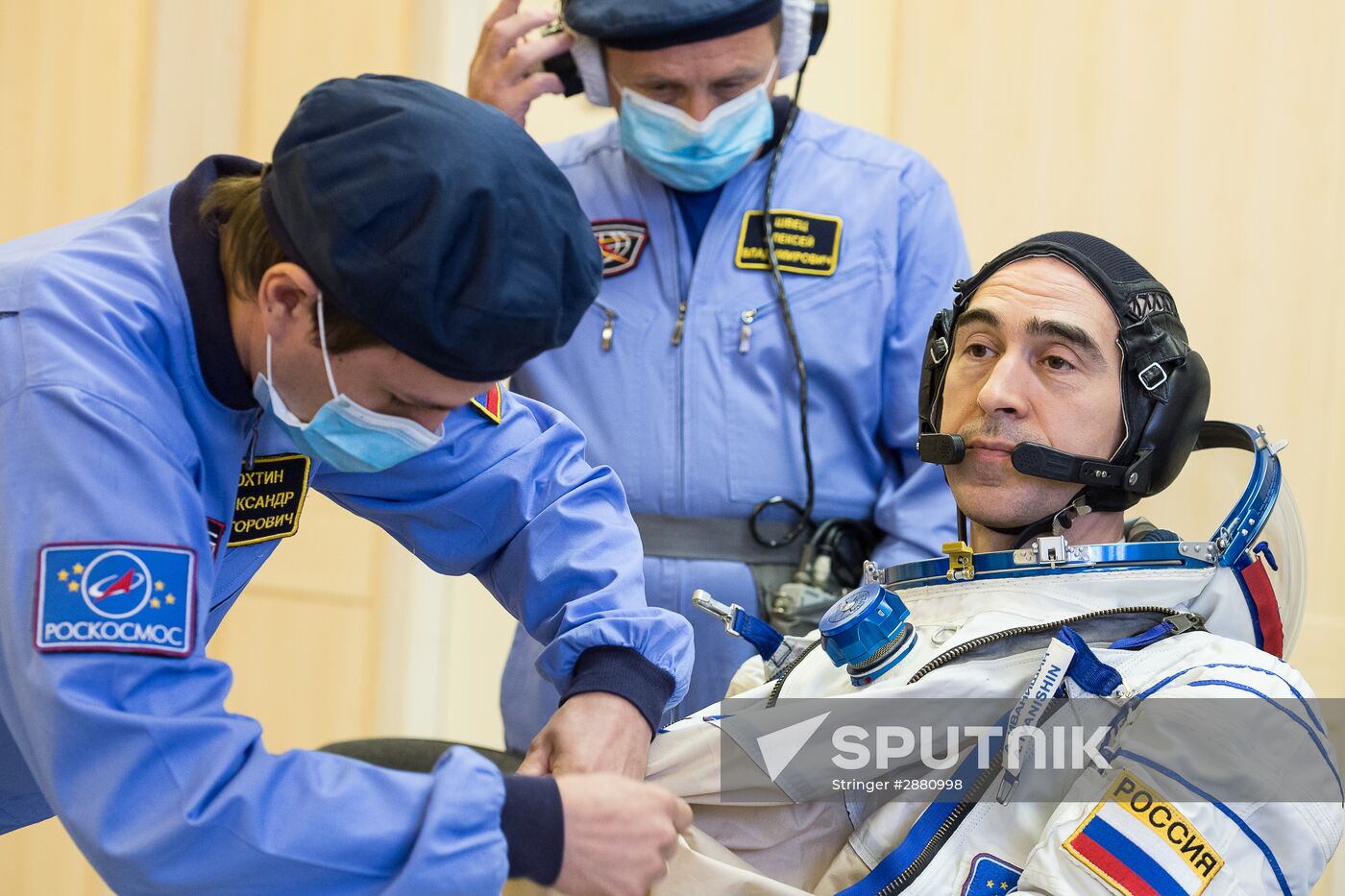 Preparations for ISS Expedition 48/49 launch