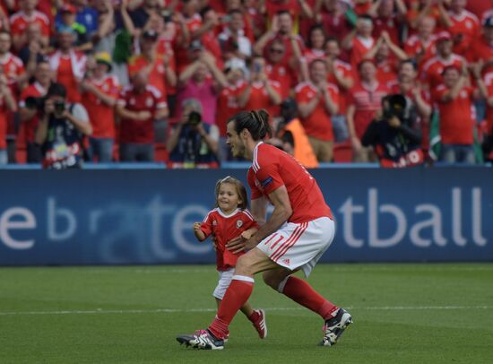Football. UEFA Euro 2016. Wales vs. Northern Ireland