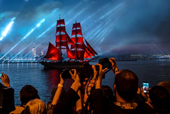 The Scarlet Sails celebration in St. Petersburg