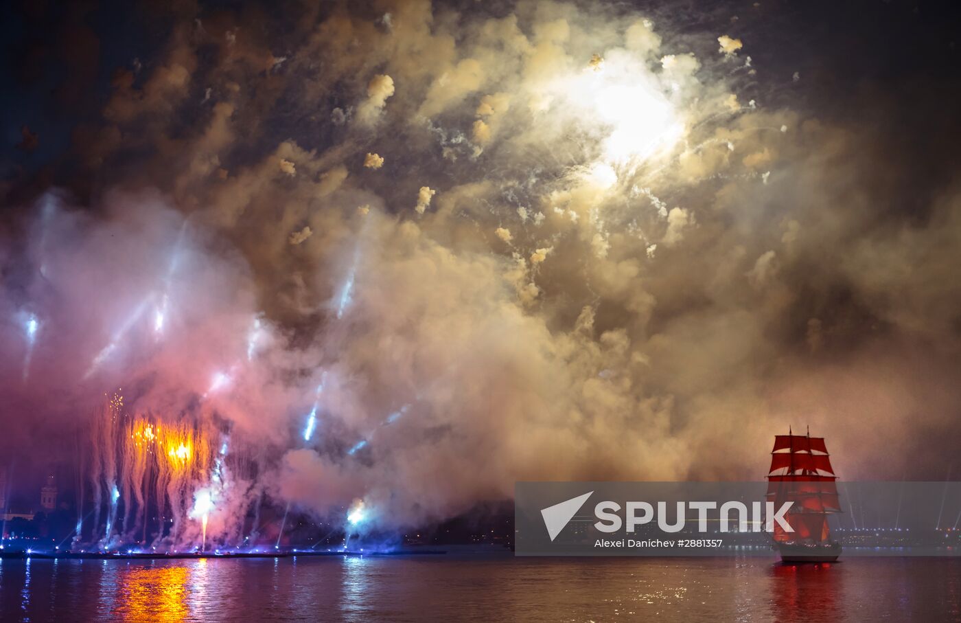 The Scarlet Sails celebration in St. Petersburg