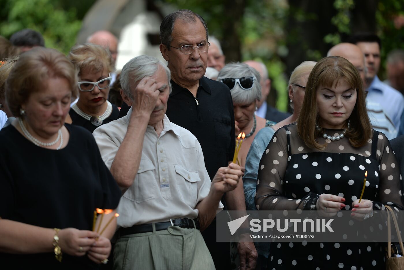 Monument to Yevgeny Primakov unveiled at Novodevichye cemetery