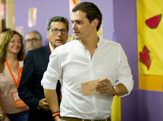 Spanish parliamentary elections