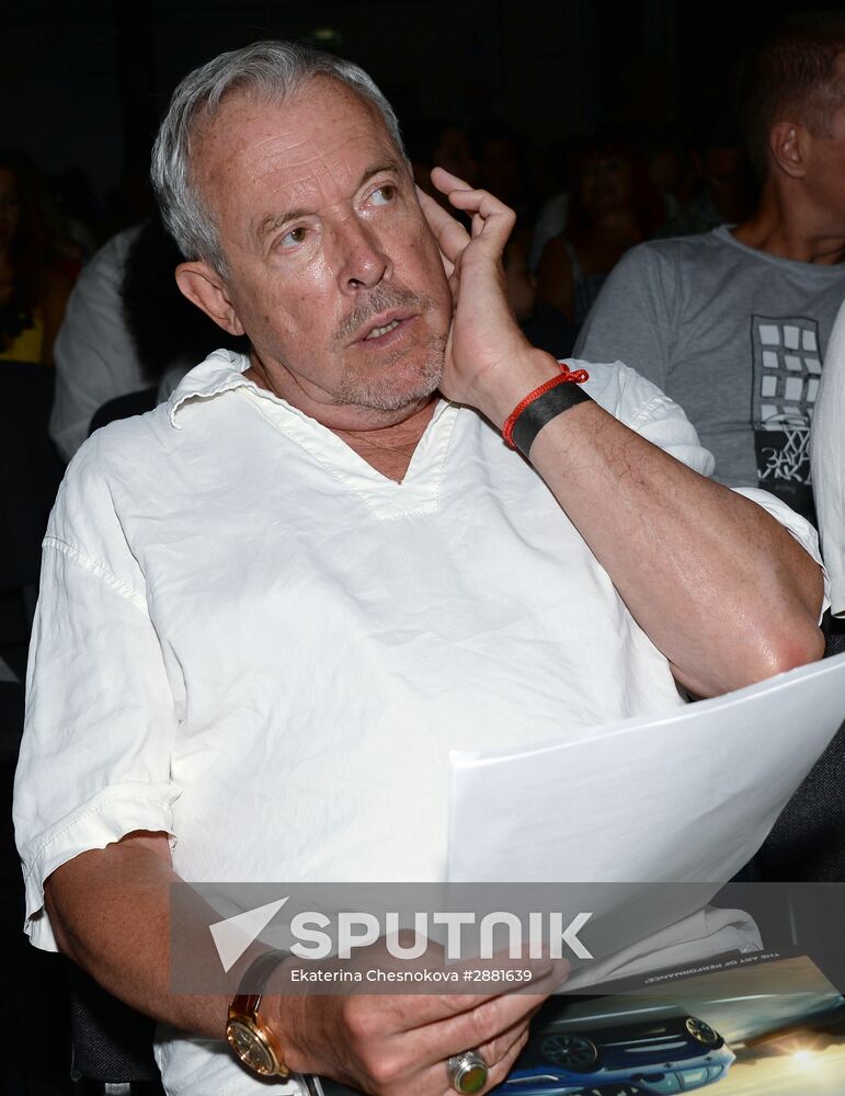 Russian Pioneers magazine readings