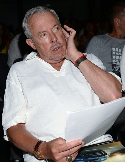 Russian Pioneers magazine readings