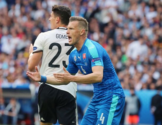 Football. 2016 UEFA European Championship. Germany vs. Slovakia