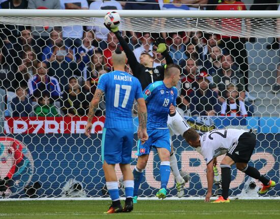 Football. 2016 UEFA European Championship. Germany vs. Slovakia