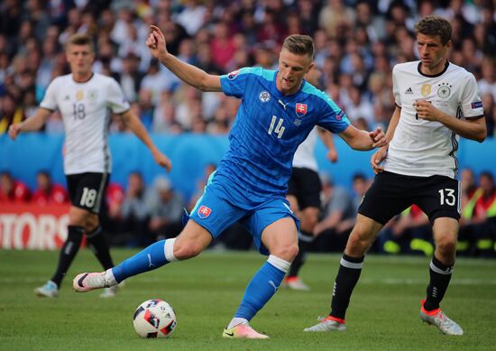 Football. 2016 UEFA European Championship. Germany vs. Slovakia