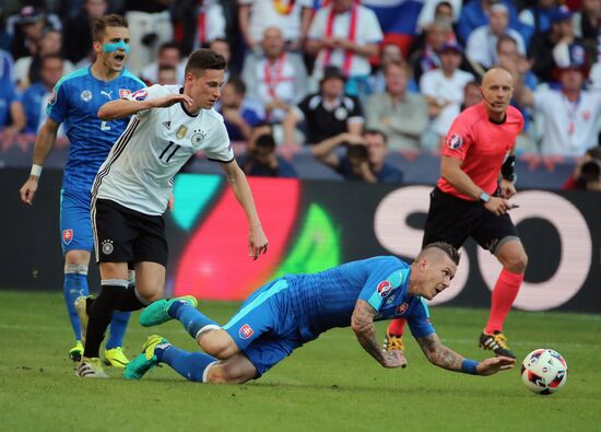 Football. 2016 UEFA European Championship. Germany vs. Slovakia