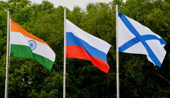 Welcoming Indian Navy ships in Vladivostok