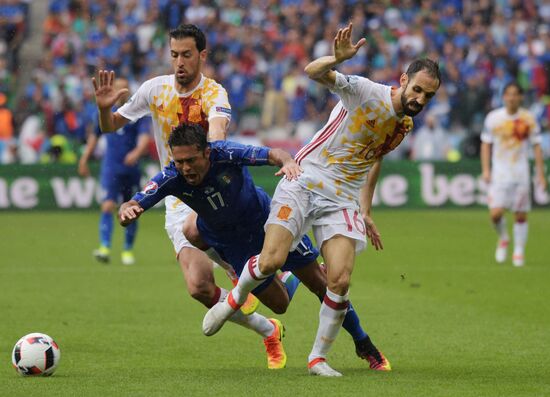 UEFA Euro 2016. Italy vs. Spain