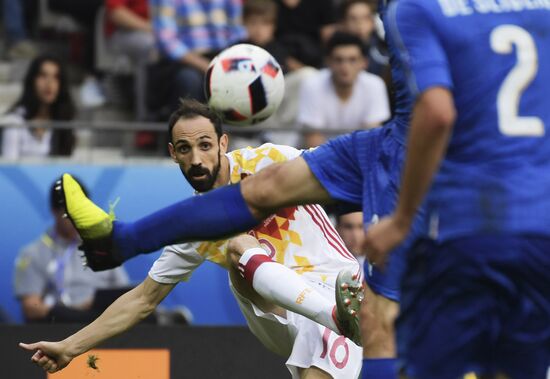 UEFA Euro 2016. Italy vs. Spain