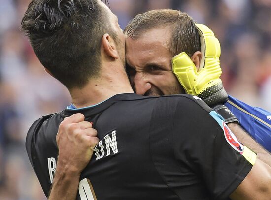 UEFA Euro 2016. Italy vs. Spain
