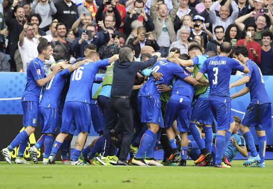 UEFA Euro 2016. Italy vs. Spain