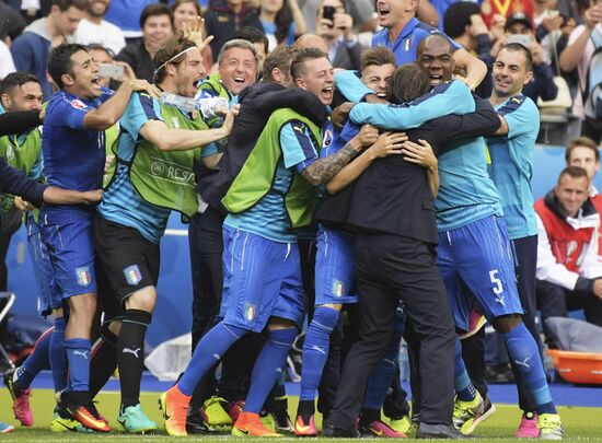 UEFA Euro 2016. Italy vs. Spain
