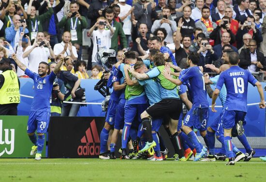 UEFA Euro 2016. Italy vs. Spain