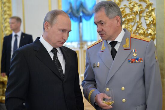 President Vladimir Putin meets with higher military school graduates
