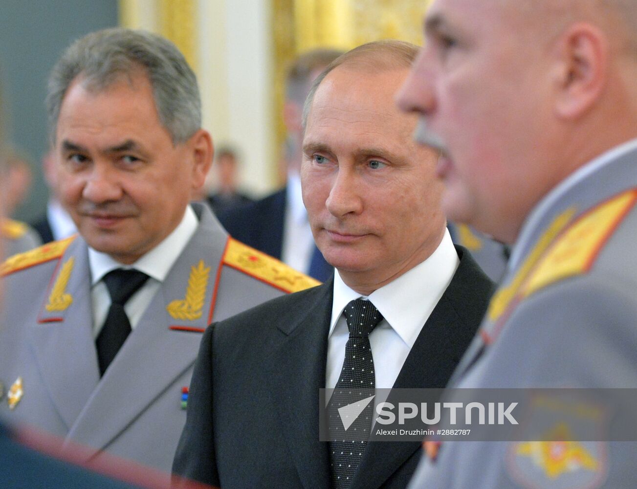 President Vladimir Putin meets with higher military school graduates