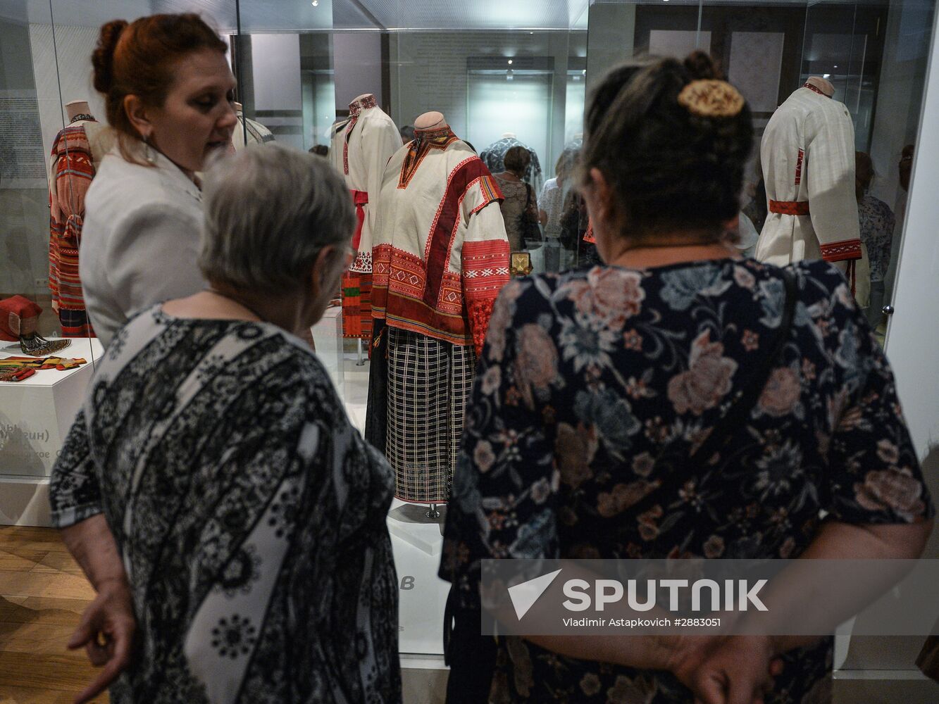 "Festive Clothing of Russia's Peoples" exhibition opens in Moscow