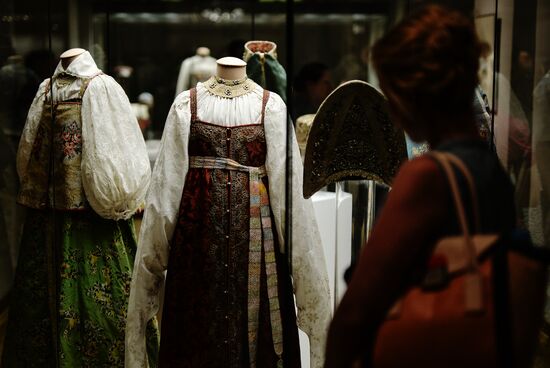 "Festive Clothing of Russia's Peoples" exhibition opens in Moscow