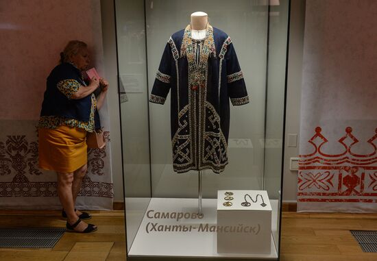 "Festive Clothing of Russia's Peoples" exhibition opens in Moscow