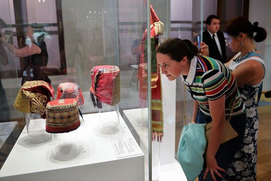 Opening of the "Festive clothes of peoples of Russia" exhibition