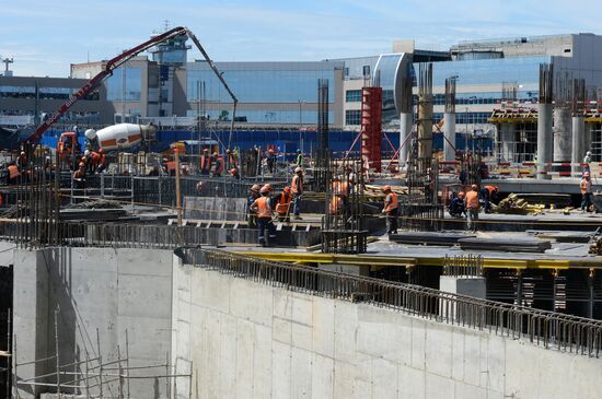 Construction of Domodevo Airport's new terminal