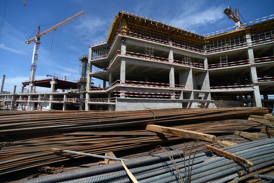 Construction of Domodevo Airport's new terminal