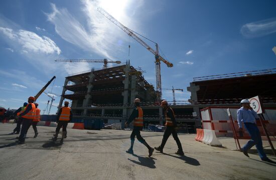 Construction of Domodevo Airport's new terminal