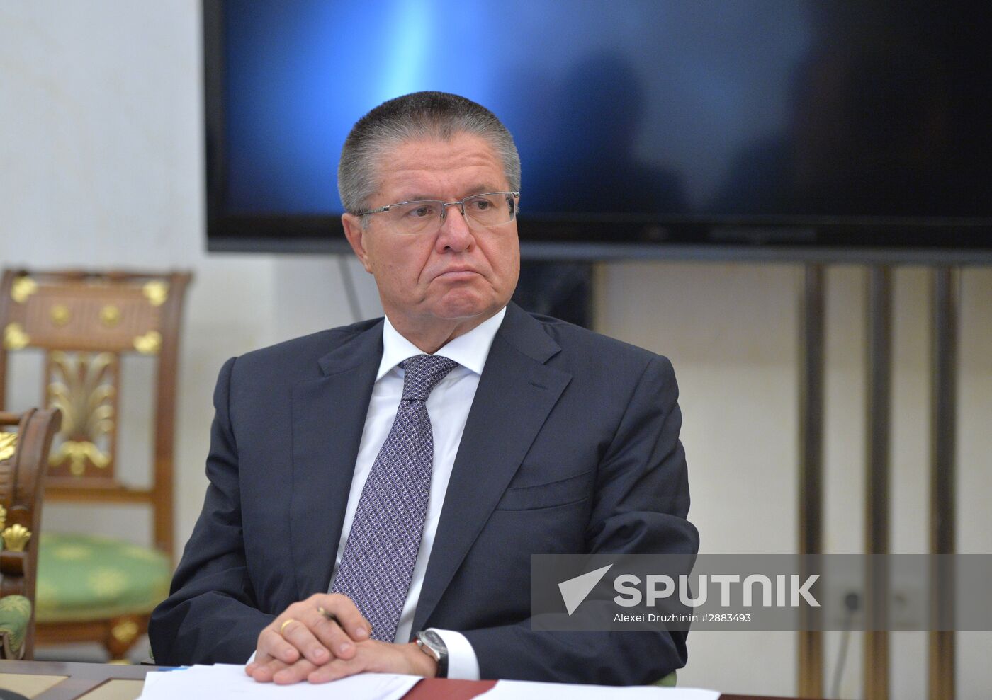 President Vladimir Putin holds meeting with Government members