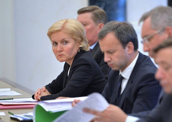 President Vladimir Putin holds meeting with Government members