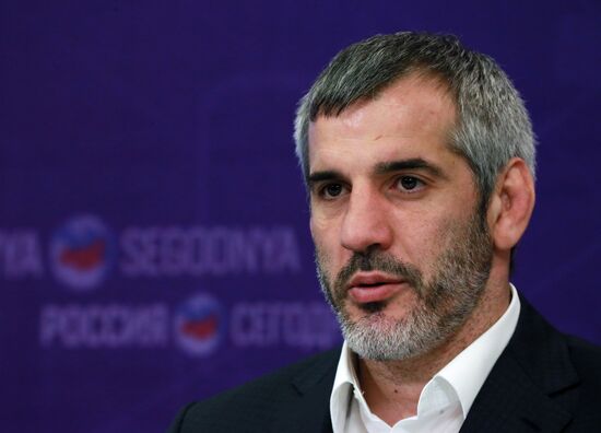 News conference with Chechen Wrestling Federation Head Buvaisar Saitiyev